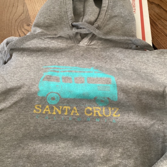 Hoodie unisex Santa Cruz, CA graphic - Picture 3 of 5